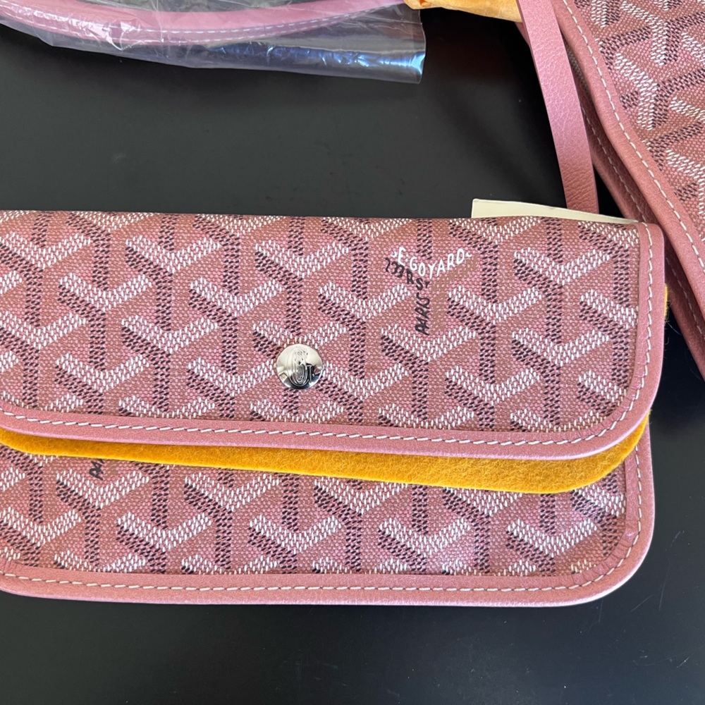 Goyard Saint Louis GM bag Limited Edition Pearly Coral Iridescent NWT - Picture 4 of 10